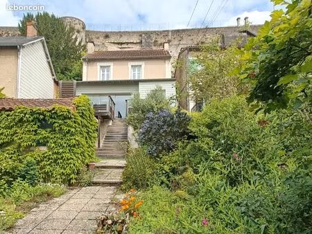 maison 3 pièces 83 m²