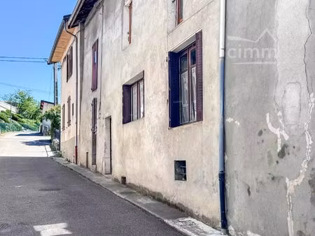 maison de village d'environ 175m² à rénover entièrement