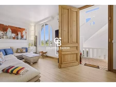 cap d’antibes – appartement bourgeois rénové en rez-de-jardin