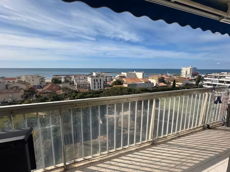 carnon t2 terrasse vue mer a 180o