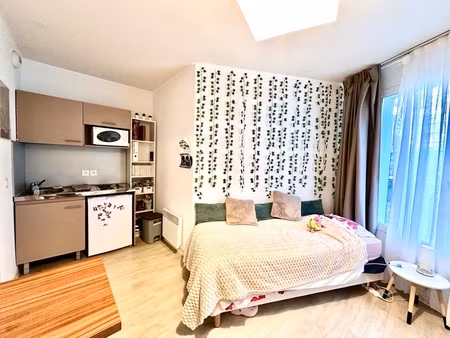 studio 1 pièce - 19m2 - marseille 1er