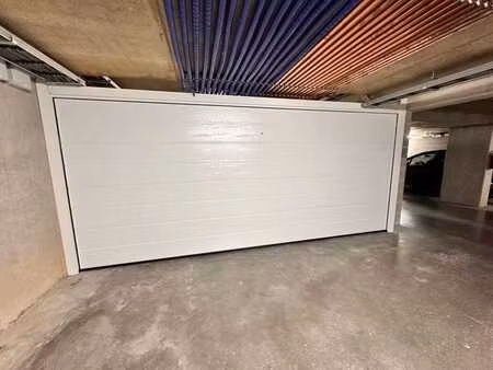parking à louer