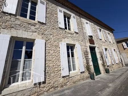 demeure de caractère av piscine et garage + gîte
