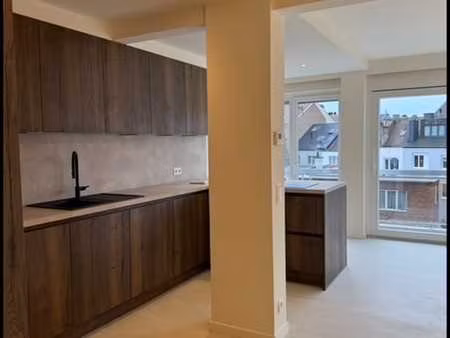 appartement 2 chambre avec garage à louer