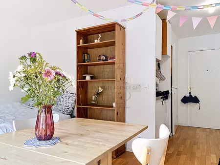 charmant studio de 25 m² en parfait état ? résidence récente et recherchée