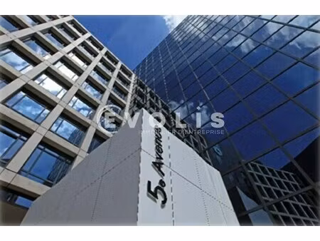 location bureaux 359 m² à 5 828 m²