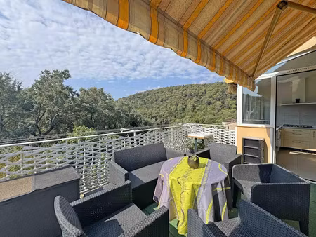 vente appartement 6 pièces 141.21 m² à vence (06140)  585 000 €