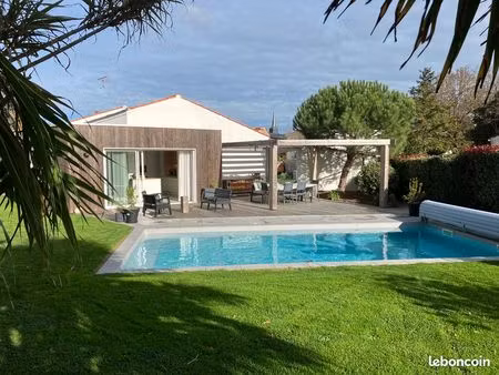 maison familiale avec piscine