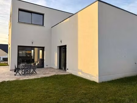 vente maison à château-gontier-sur-mayenne (53200) : à vendre / 198m² château-gontier-sur-