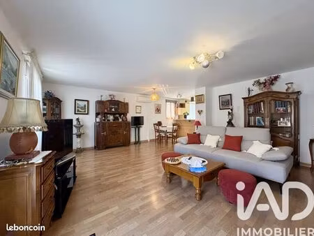 appartement 3 pièces 93 m²