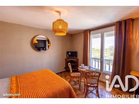 studio 1 pièce 32 m²