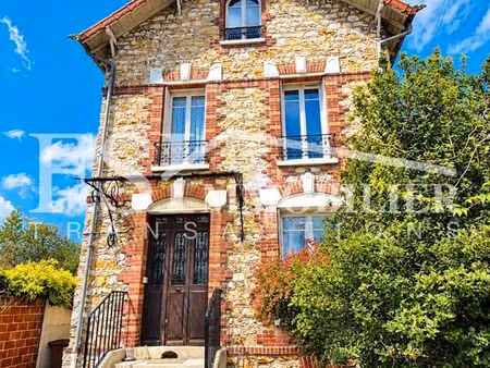 maison 5 pièces 94 m²