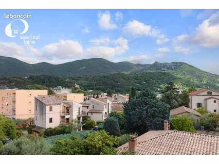 appartement 3 pièces 93 m²