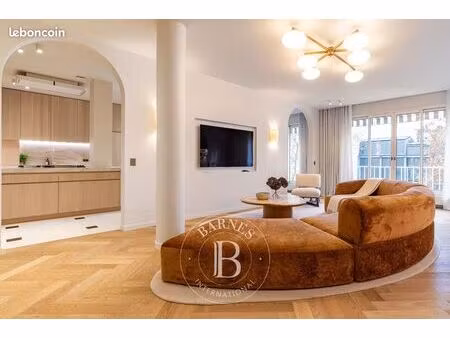 appartement 4 pièces 168 m²