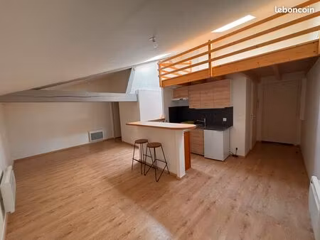 appartement t2 2 ème étage