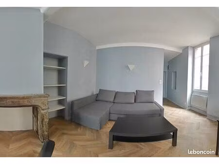 quartier victoire f1 meublé excelent état