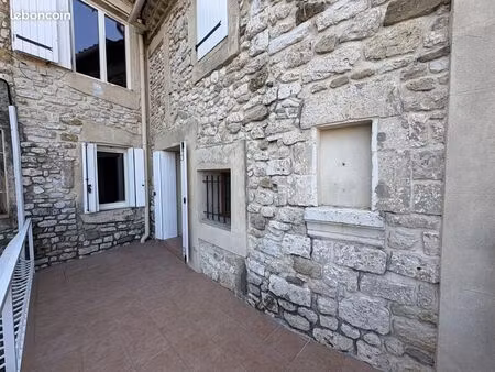 p4 de 76 m² avec terrasse et grande cave