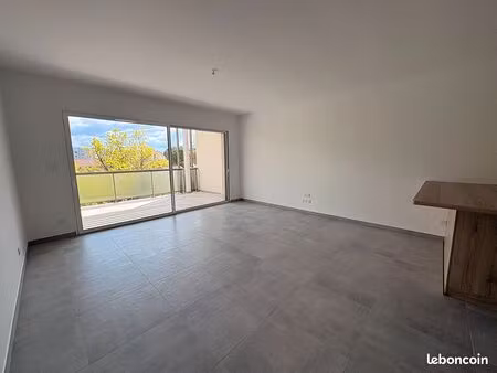 appartement 3 pièces 72 m²
