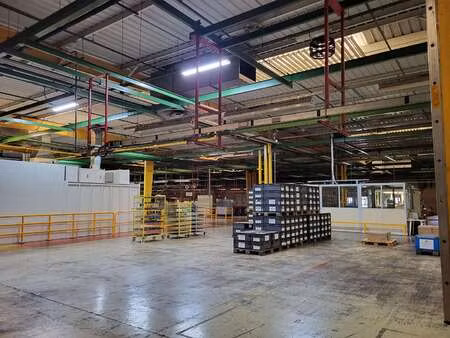 vente bureaux et commerces à aizenay (85190) : à vendre / 22958m² aizenay