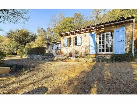 location maison  100.13 m² t-3 à montauroux  1 650 €