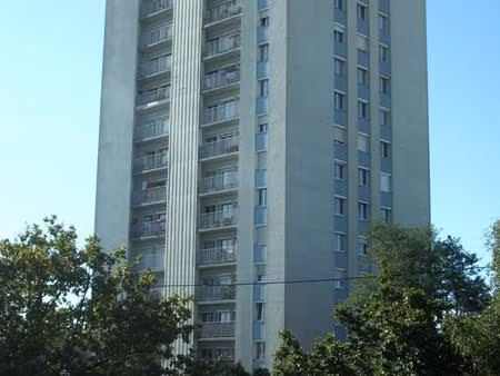 appartement t4
