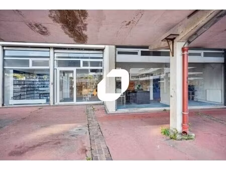 vente local d'activités 211 m²