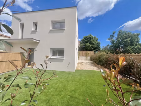 maison neuve de 2025 - re2020 - suite parentale au rdc - man