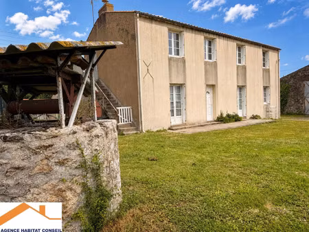 vente maison 7 pièces 135 m² saint-étienne-du-bois (85670)