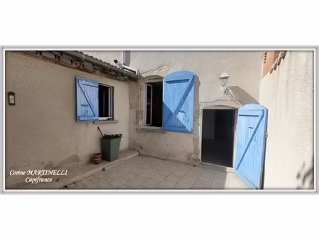 a vendre astaffort maison 6 pièces 106 m² avec cour