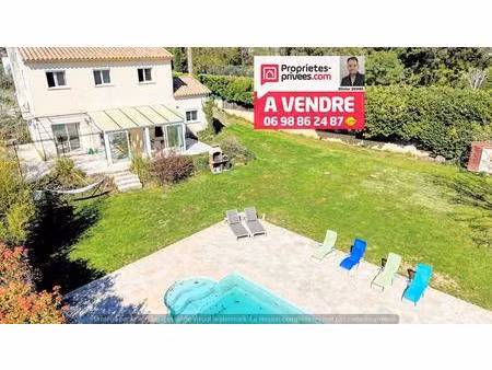 lumineuse villa 150 m² avec piscine