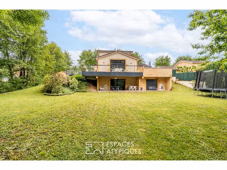 magnifique villa au coeur du beaujolais des pierres dorées