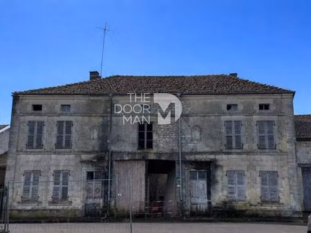 romain gil - the door man france