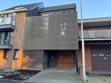 maison à louer à sint-truiden € 1.350 (lo7bu) - immoclee | zimmo