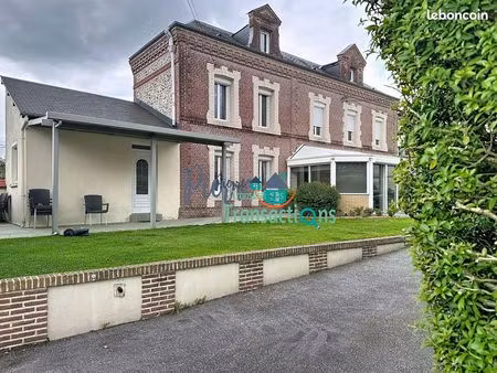 propriété 5 pièces 154 m²