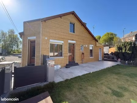 maison 6 pièces 128 m²