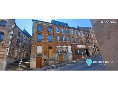 maison 11 pièces 165 m²