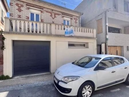 maison 4 pièces 82 m²