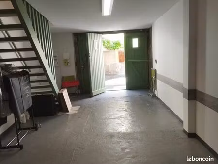 location appartement t2/t3 rénové à neuf avec garage - mauves(07300)
