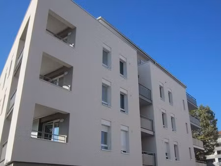 t3 64m² lyon 09