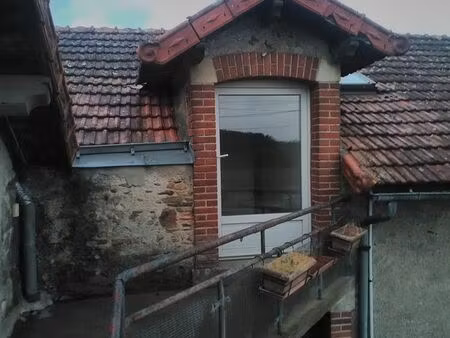 maison dans village de monnieres 44