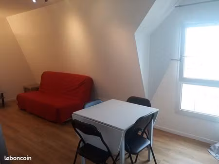 studio meublé centre st nazaire pour étudiant