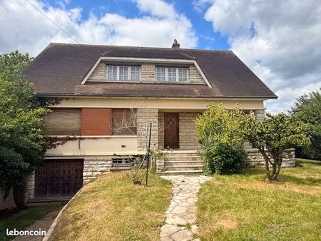 maison 6 pièces 168 m²