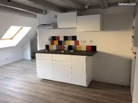 studio 1 pièce 17 m²