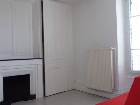 t1 dans résidence calme