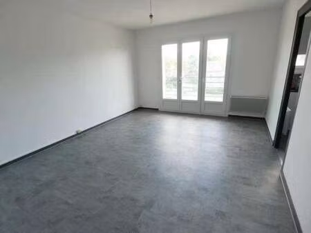 location appartement t1 à angers (49000) : à louer t1 / 34m² angers
