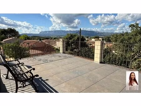 maison trets 5 pièces 122 m2