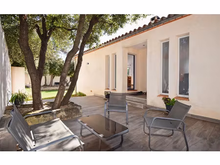 maison uzès m² t-4 à vendre  495 000 €