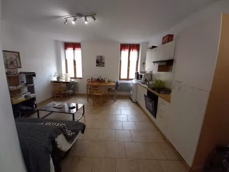 location meublée appartement 2 pièces 36 m² à ales (30100)  477 €