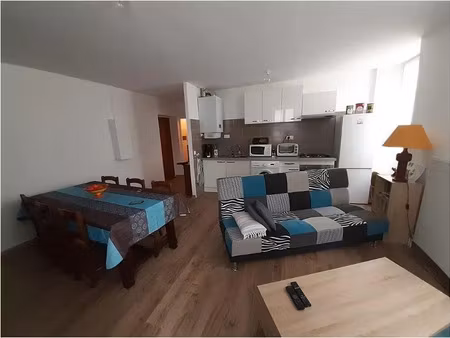 location appartement 2 pièces 39 m² à ales (30100)  481 €