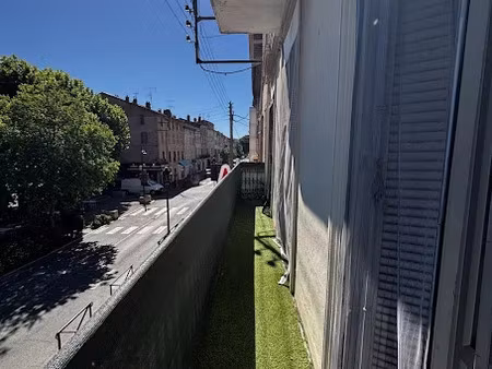 location appartement 3 pièces 76.33 m² à les arcs (83460)  630 €
